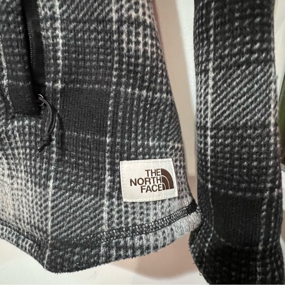 The North Face Sweater Womens Medium black and gray Gordon Lyons Hoodie - Picture 2 of 6